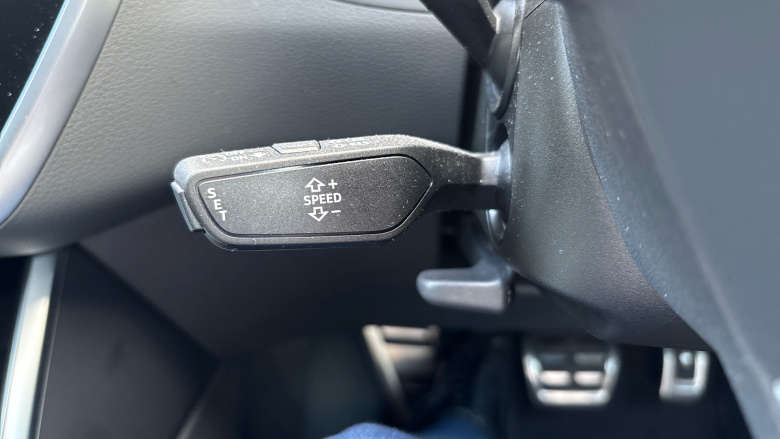 Audi A6 40 TDI S Line 5dr S Tronic Diesel Estate